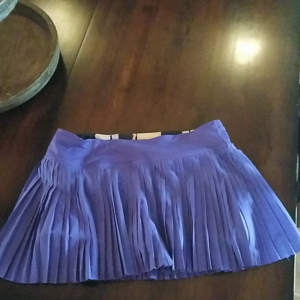 Lululemon pleated skirt